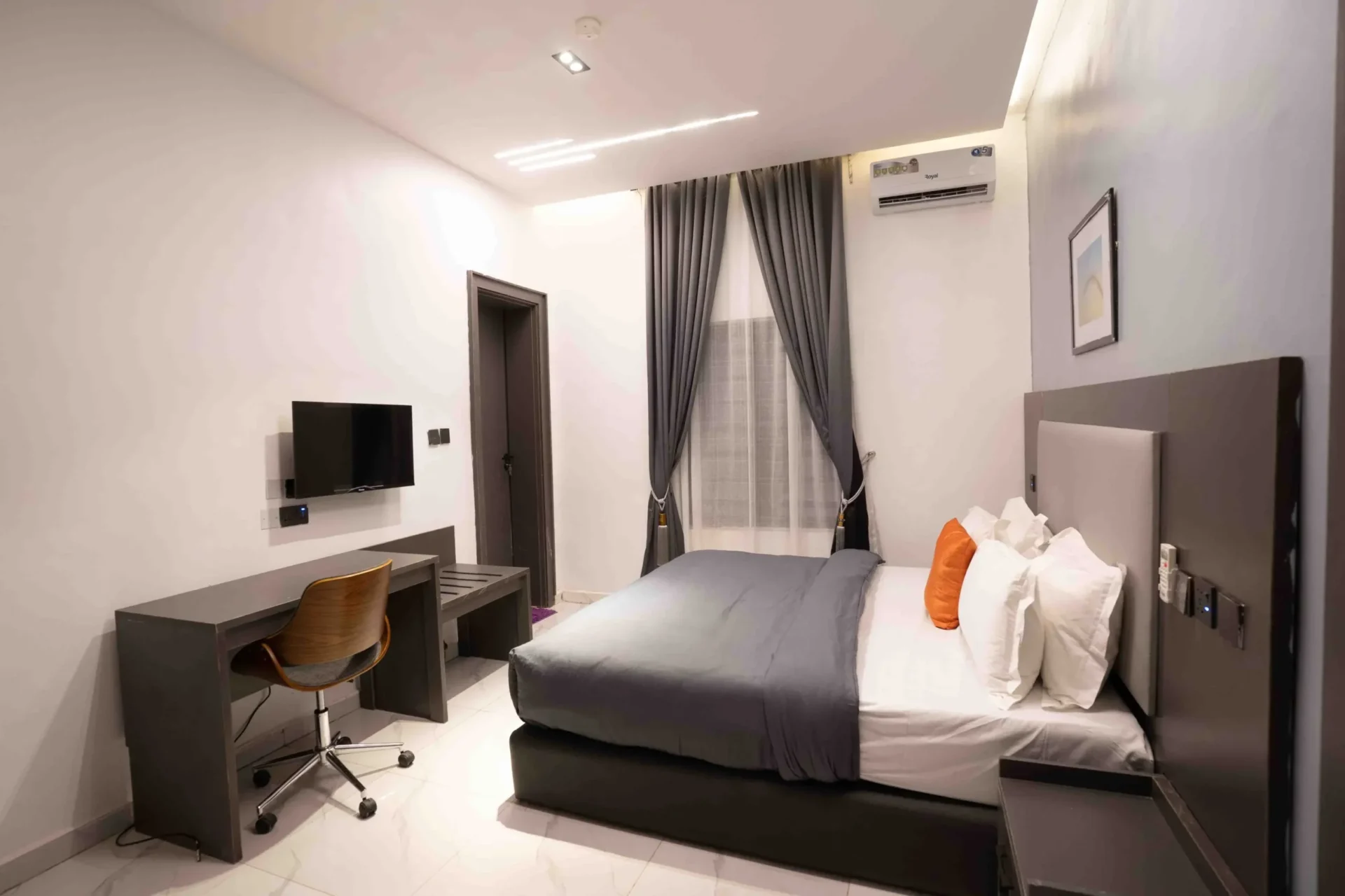 Harmony-bedroom-scaled.webp